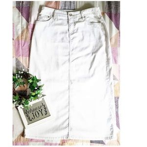 β’Jean Skirtβ’